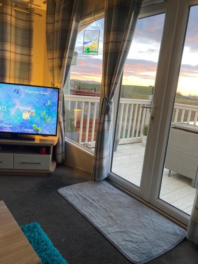 Luxury Caravan At Turnberry - Short Walk To Beach Girvan Extérieur photo
